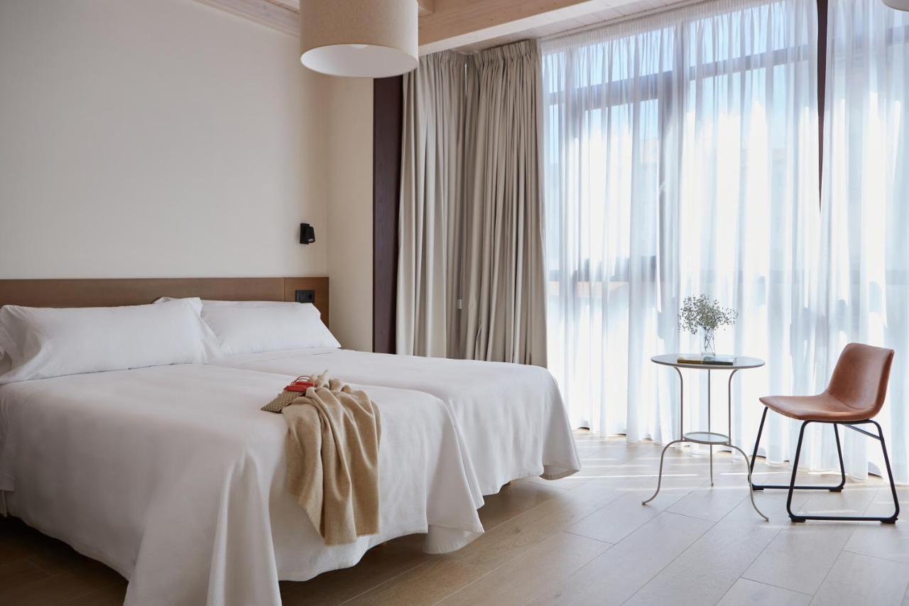 Hotel Trina 20 Palas de Rei Eksteriør bilde